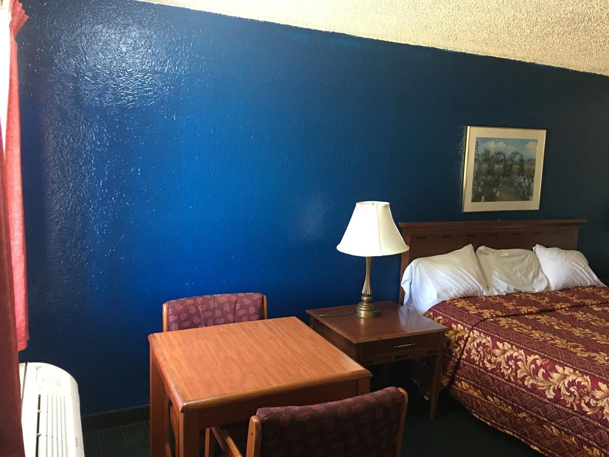 Motel Chaparral