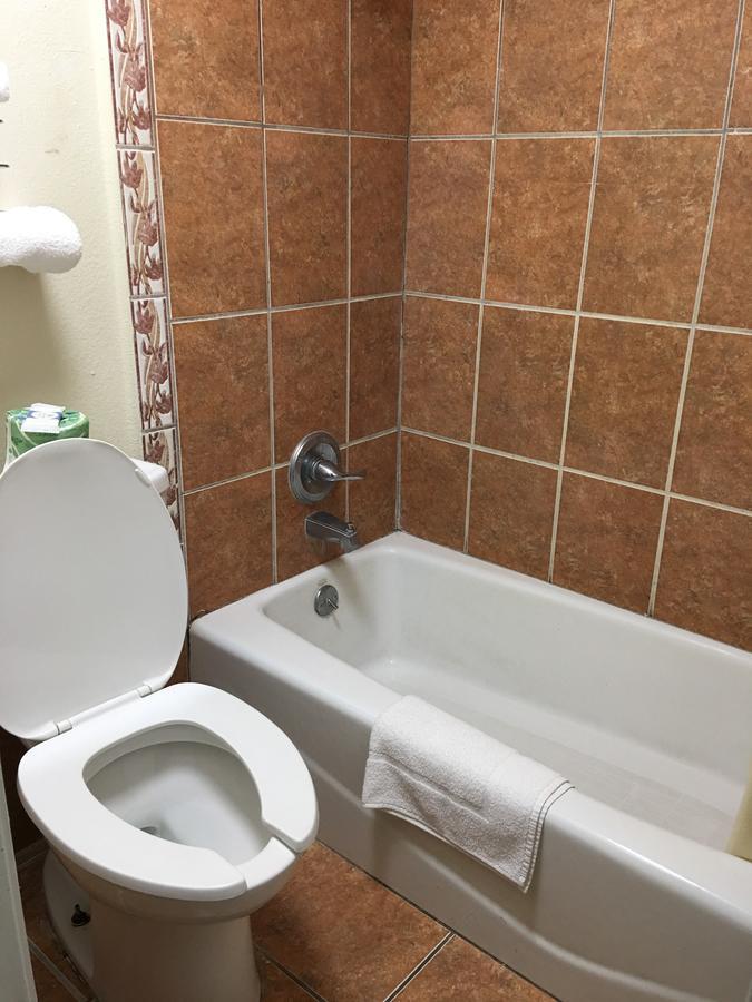 Motel Chaparral 2*